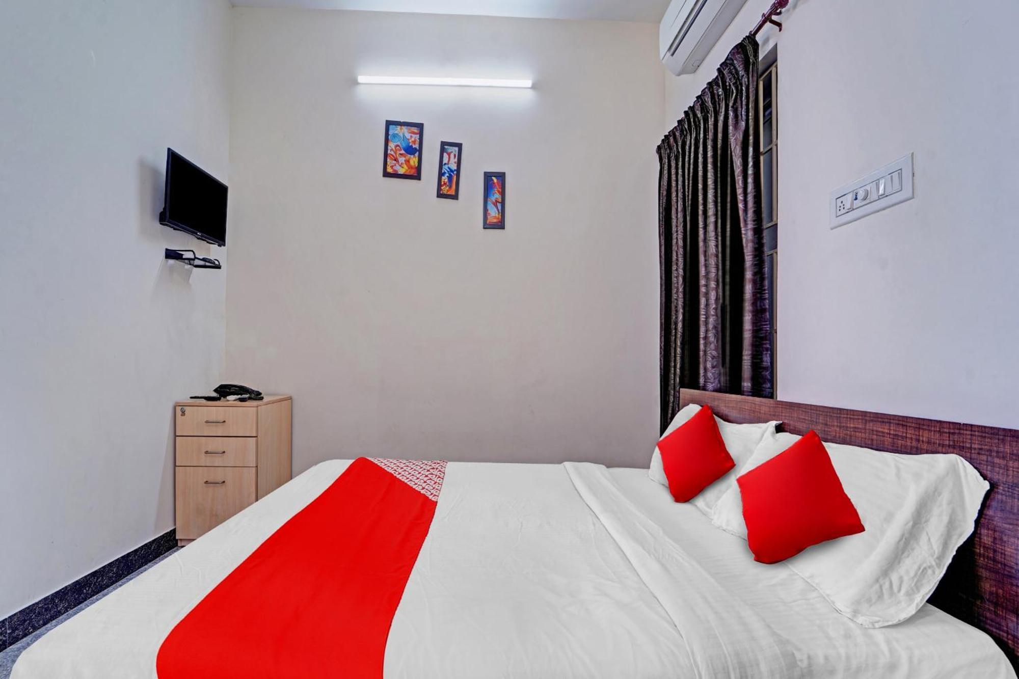 Hotel O Royal Residency Nāmakkal Buitenkant foto