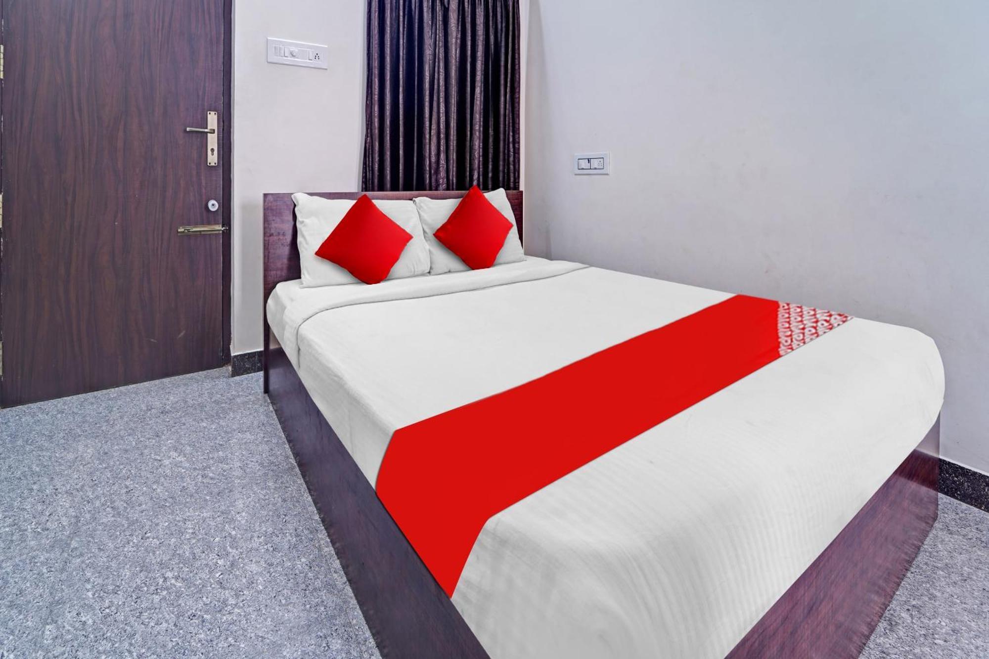 Hotel O Royal Residency Nāmakkal Buitenkant foto