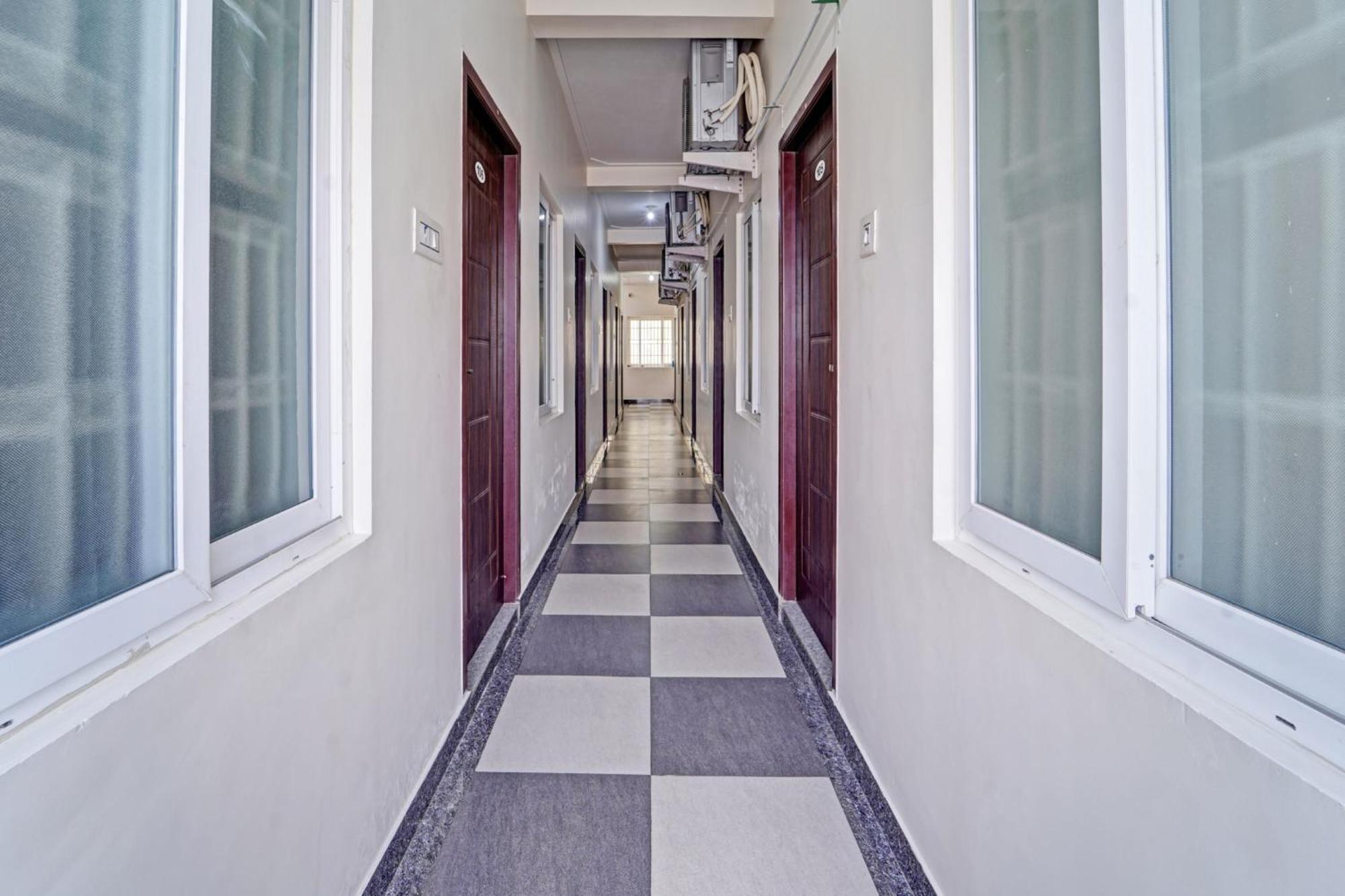 Hotel O Royal Residency Nāmakkal Buitenkant foto
